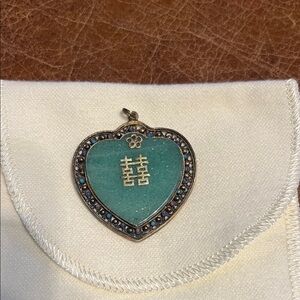 Jade double happiness heart pendant vintage from china